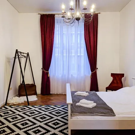 Apartment Paris 17 Micro *